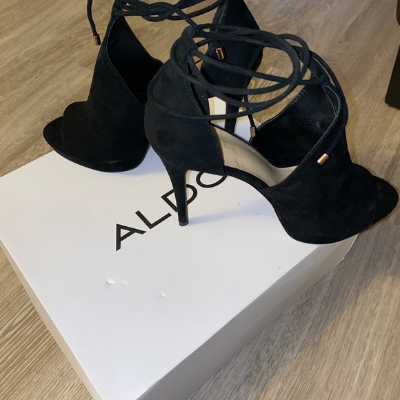 ALDO- Tilley Heels - Picture 7 of 7